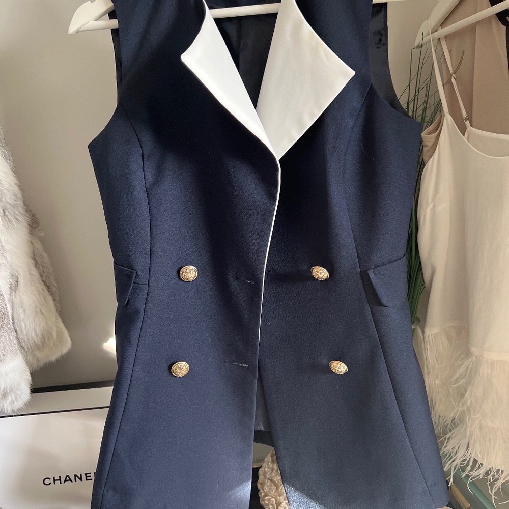 Tank vest